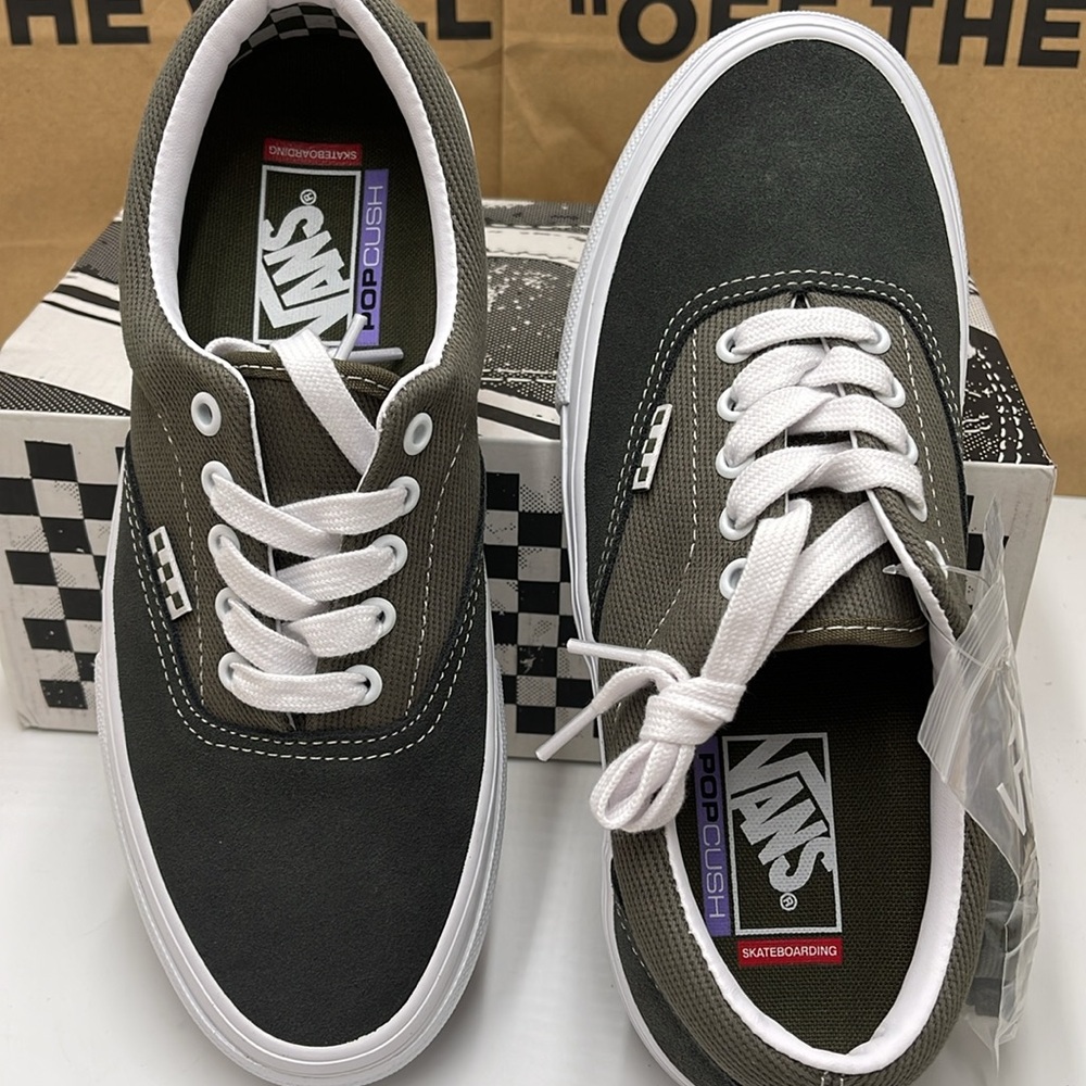 Vans Men’s Skate Era Twill Grape Leaf
VN0A5FC950K
Sneake - Picture 13 of 16